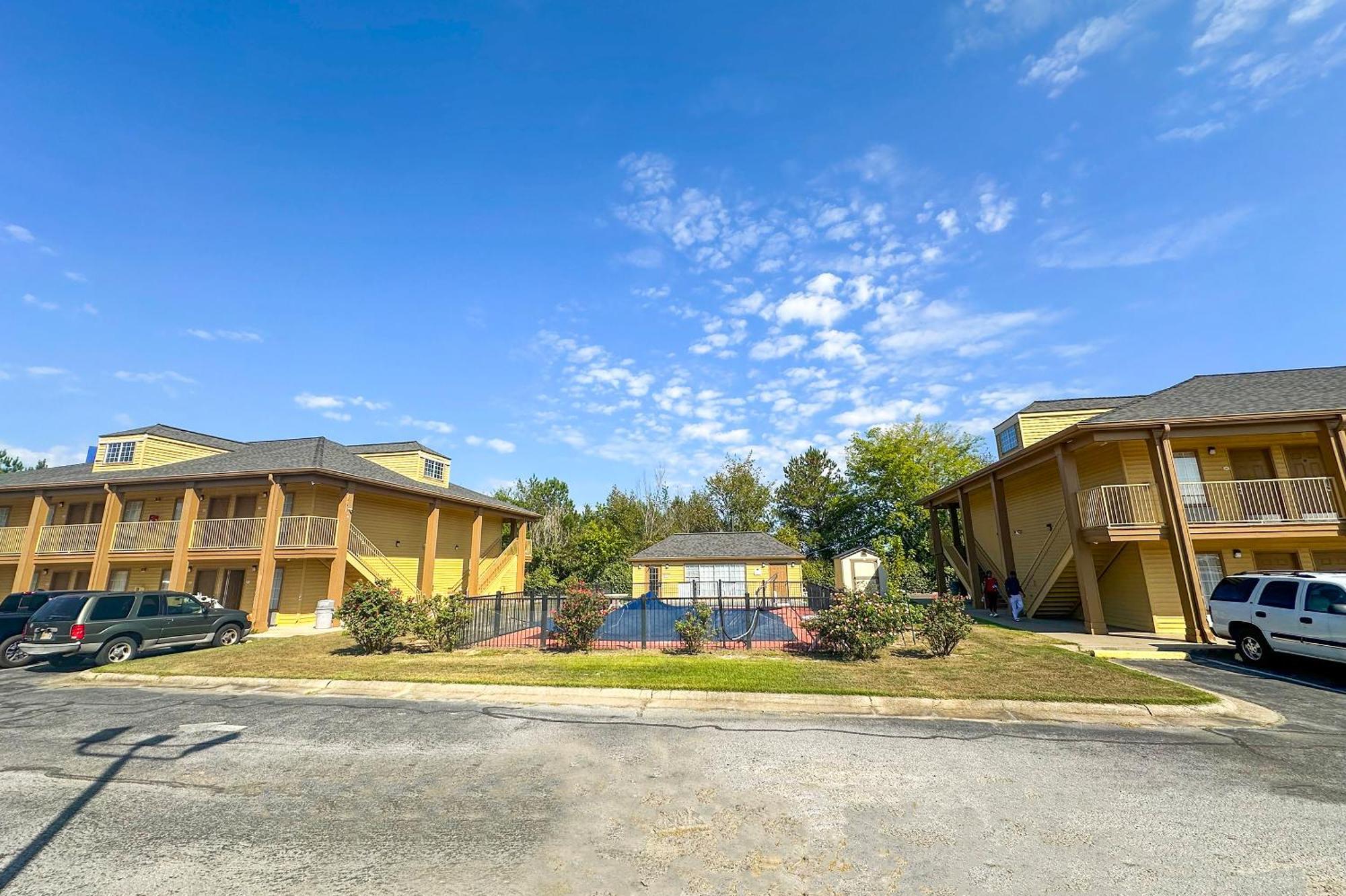 Bonita Lakes Inn By Oyo Μερίντιαν Εξωτερικό φωτογραφία